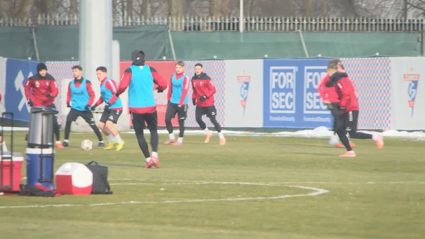 Trójkolorowi wznowili treningi