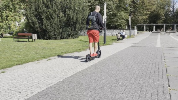 Hulajnogi elektryczne