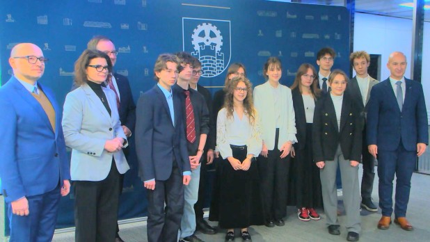 Najlepsi uczniowie nagrodzeni